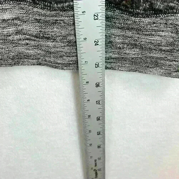 Coco + Jaimeson Sweater Women’s Medium (8-10) Heathered Black Faux Wrap - Picture 10 of 10